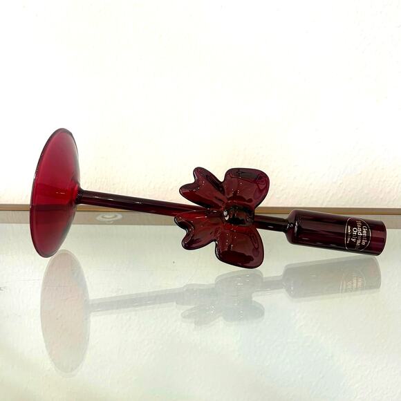 Cupcakes & Cashmere Red Bow Glass Taper Candle Holders Set of 2 Holiday Glam New - Picture 12 of 12